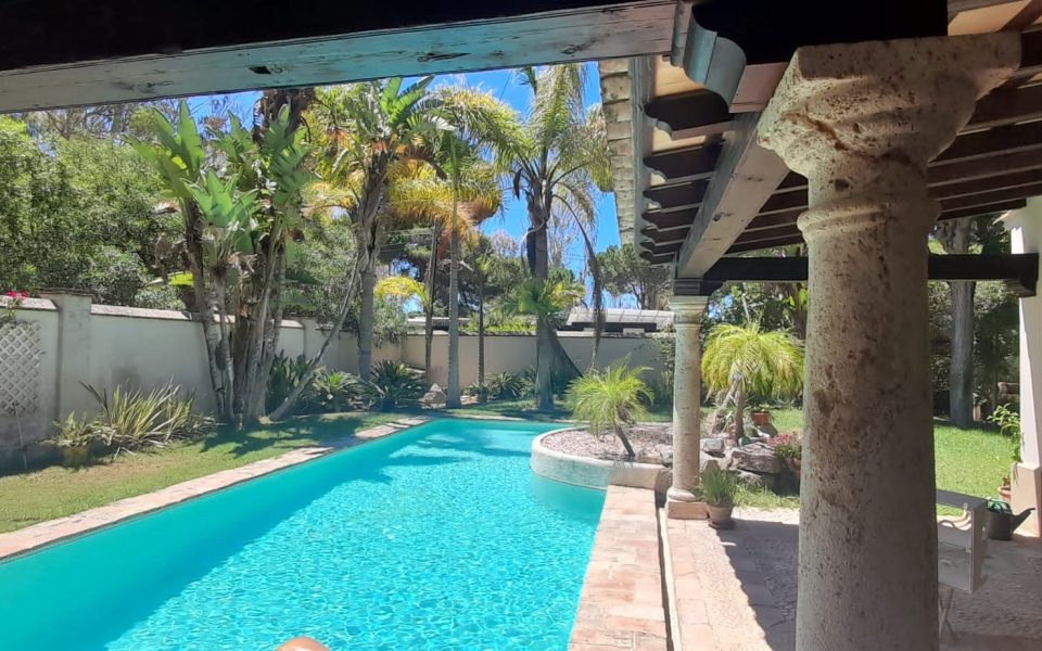 Amazing House 4 bedrooms, 3 bathrooms 1