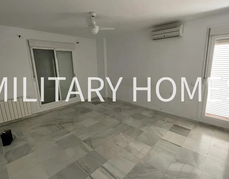 Amazing Renovated House 5 bedrooms, 4 baths EL PUERTO 4