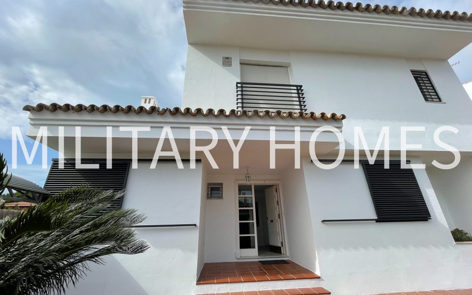 Amazing Renovated House 5 bedrooms, 4 baths EL PUERTO