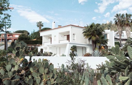 buying home in spain